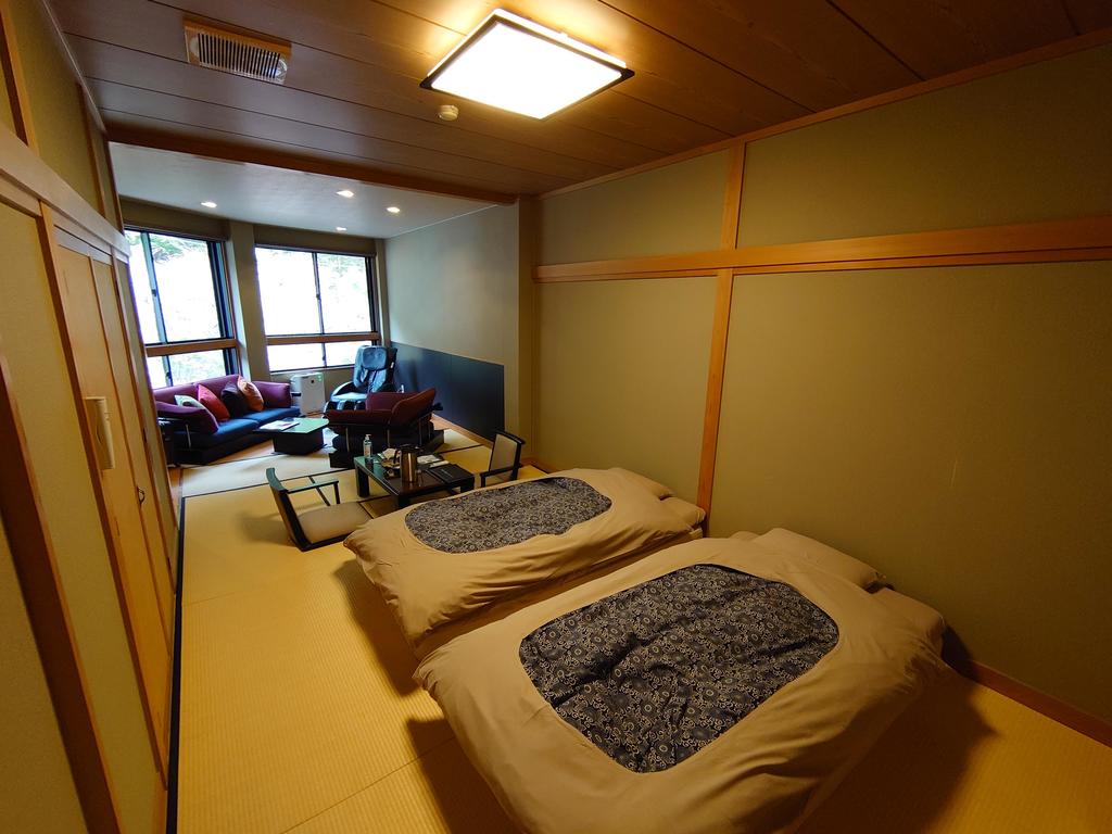 http://birdy.mydns.jp/~annex/images/2022/DSC_2183.JPG