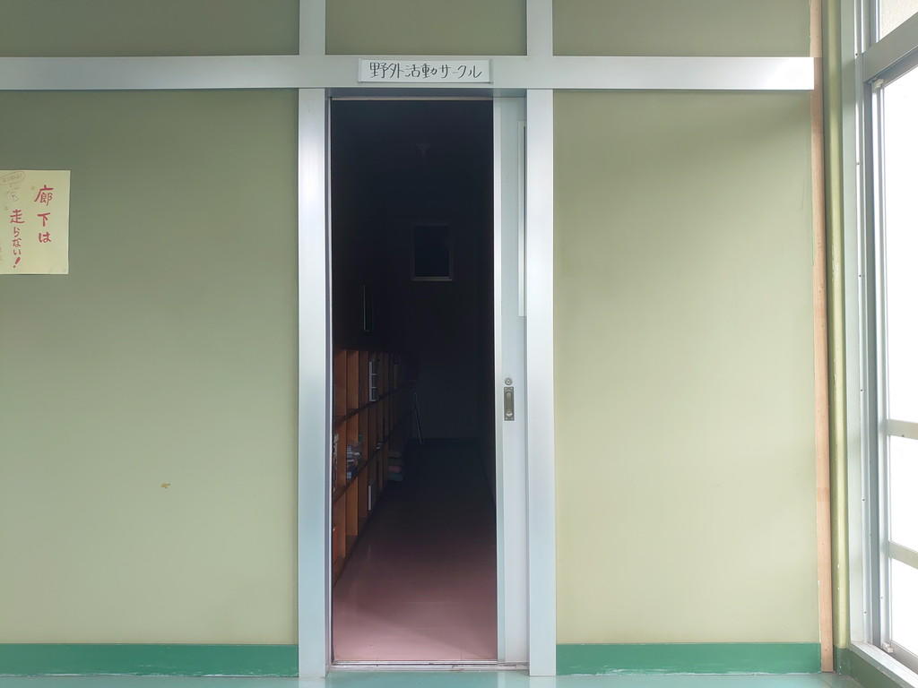 http://birdy.mydns.jp/~annex/images/DSC_3772.jpg